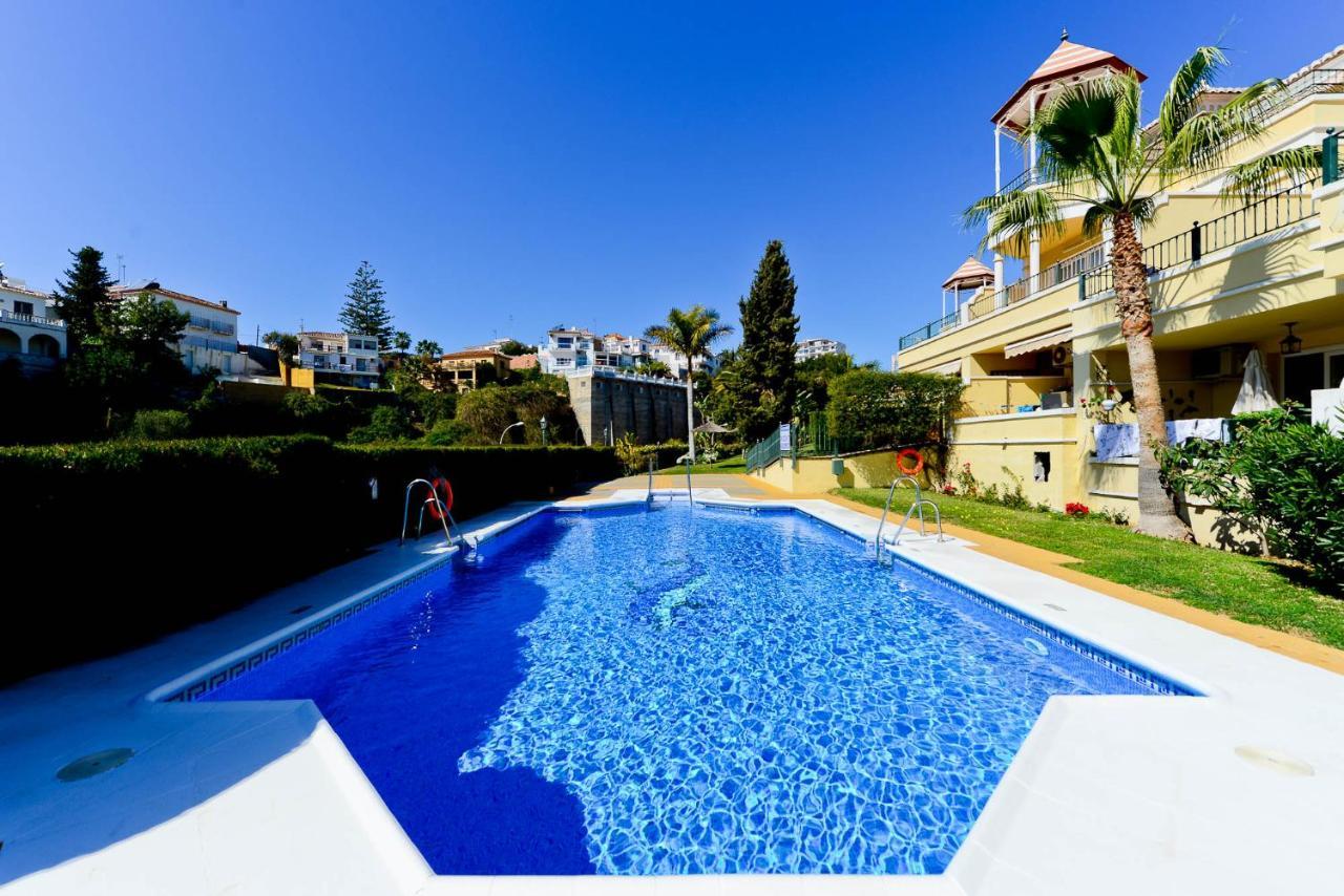 Refurbished 2-Bed Apartment Burriana Beach. 内尔哈 外观 照片