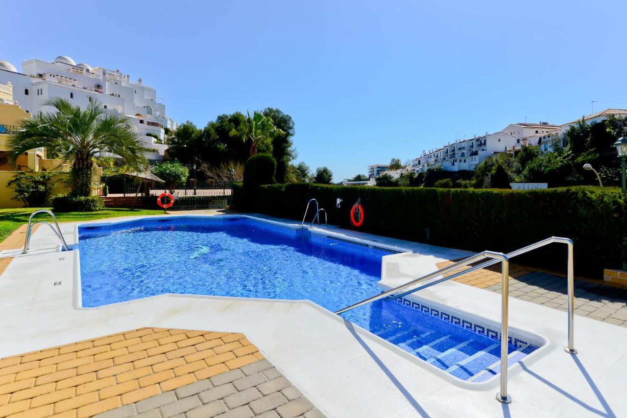 Refurbished 2-Bed Apartment Burriana Beach. 内尔哈 外观 照片