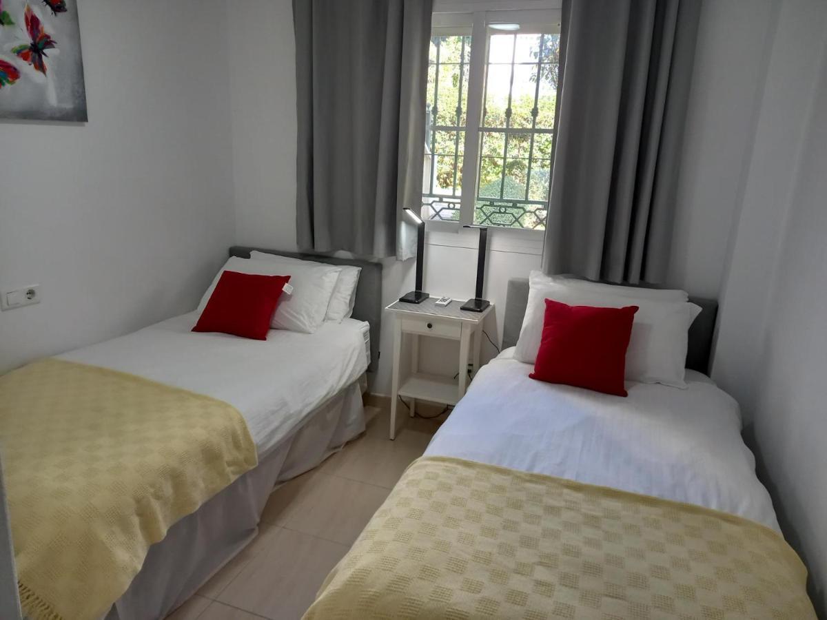 Refurbished 2-Bed Apartment Burriana Beach. 内尔哈 外观 照片