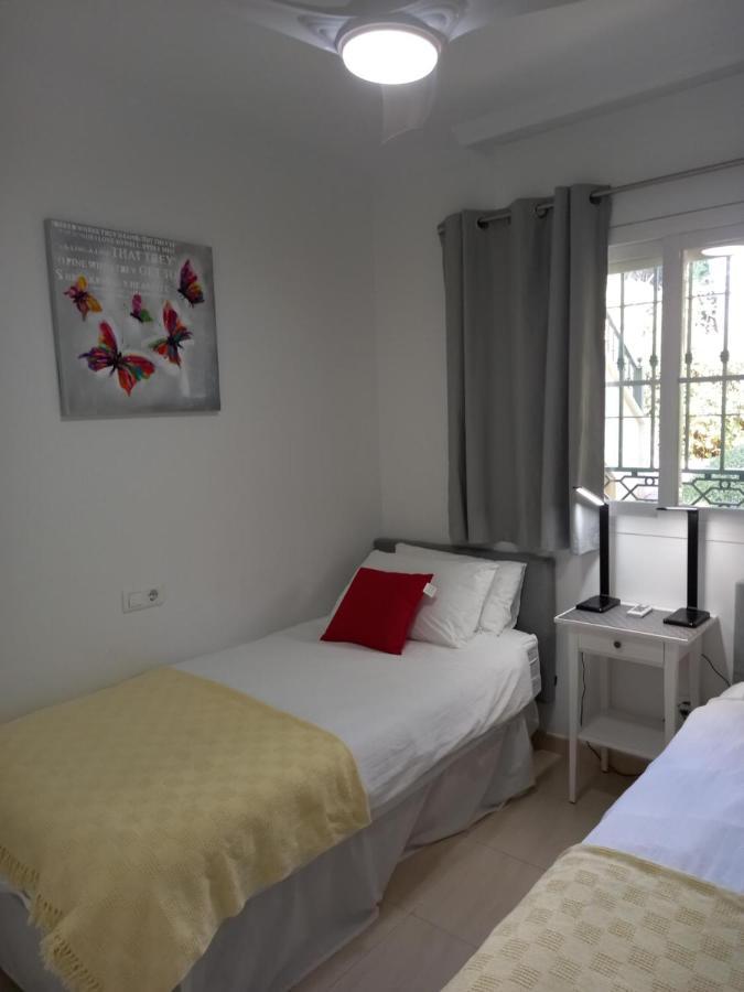 Refurbished 2-Bed Apartment Burriana Beach. 内尔哈 外观 照片